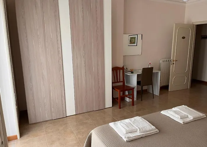 Kalypso Bed & Breakfast 3*