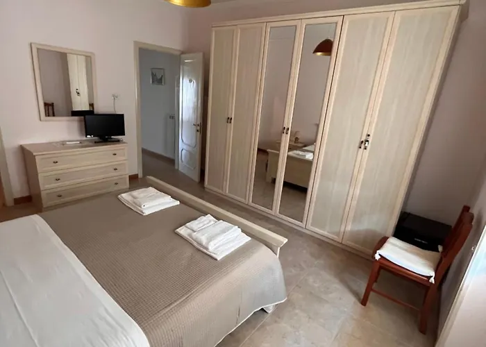 Kalypso Bed & Breakfast 3*