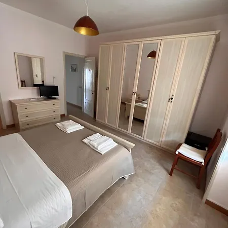 Kalypso Bed & Breakfast 3*
