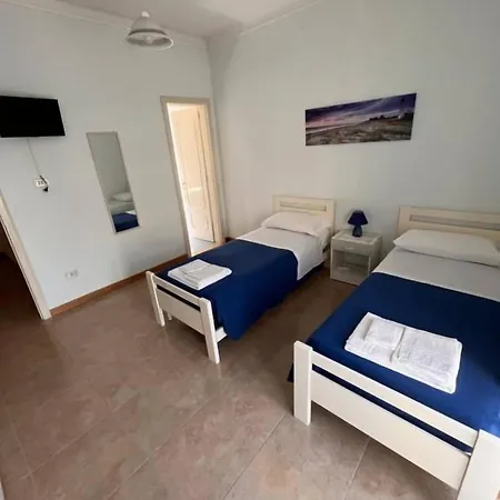 Bed & Breakfast Kalypso 3*